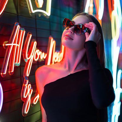 neon-lights-woman